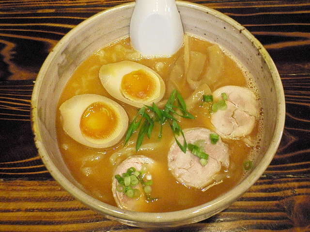 鶏と魚介の雫／味付け玉子