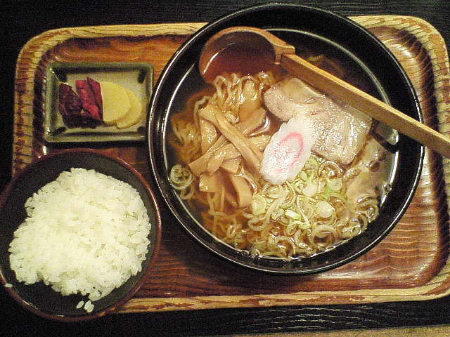 しょう油ラーメン