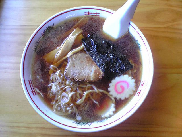 手打ち醤油ラーメン