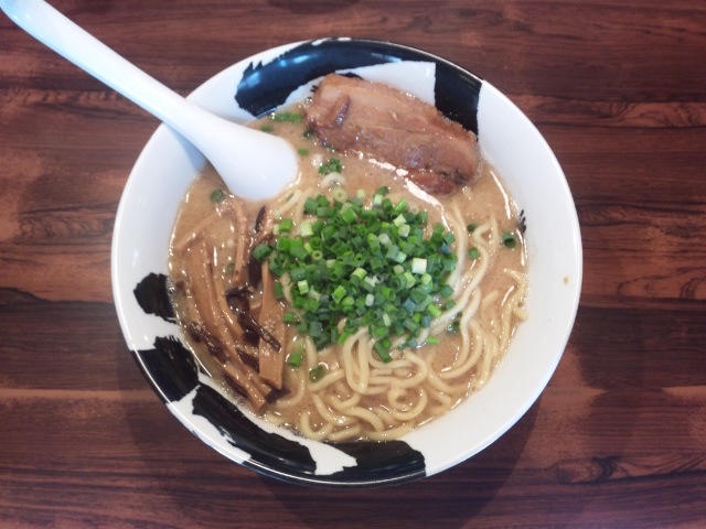 ら〜麺(白)