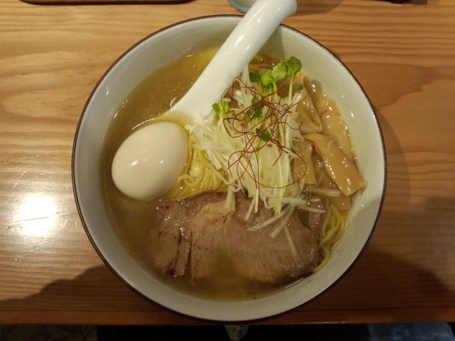 味玉和塩らぁ麺