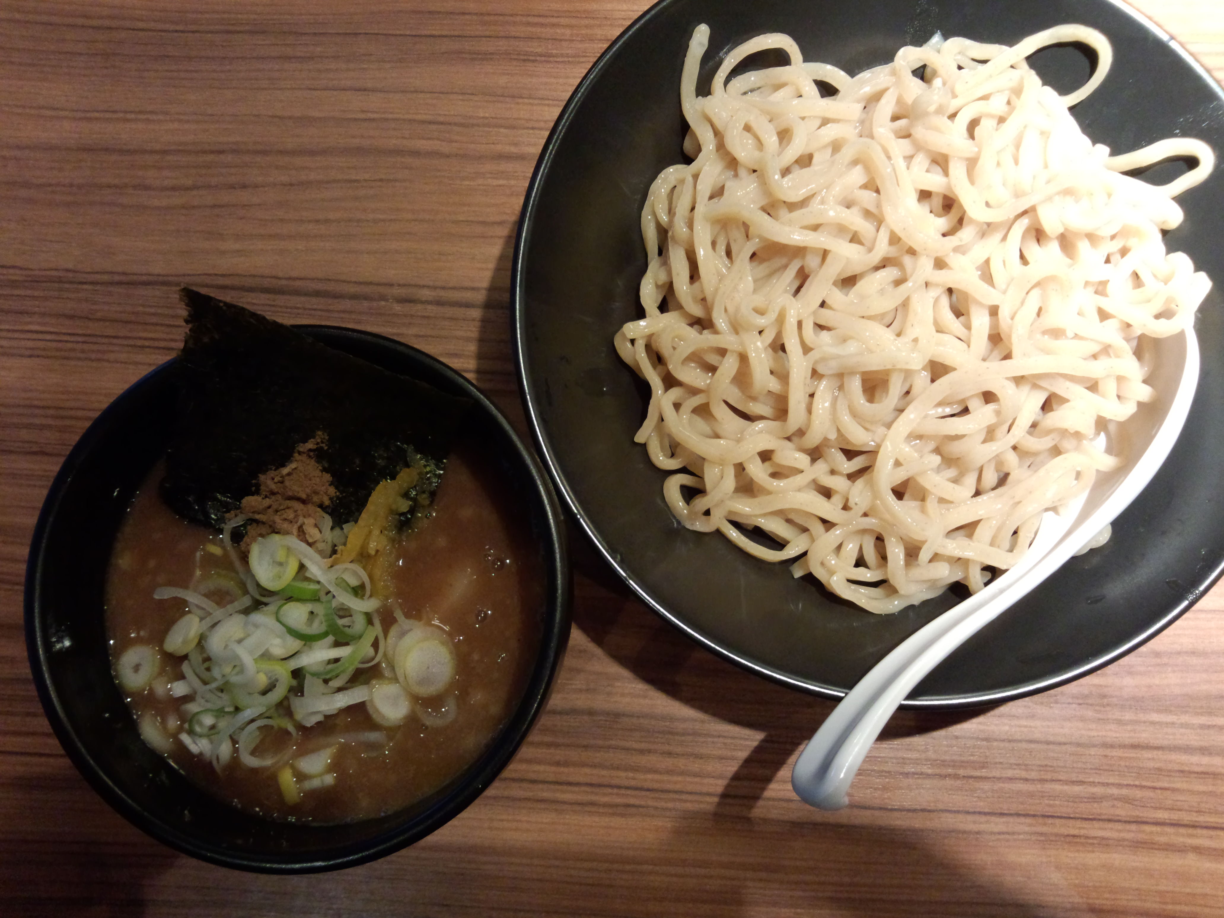 超濃厚魚介とんこつつけ麺