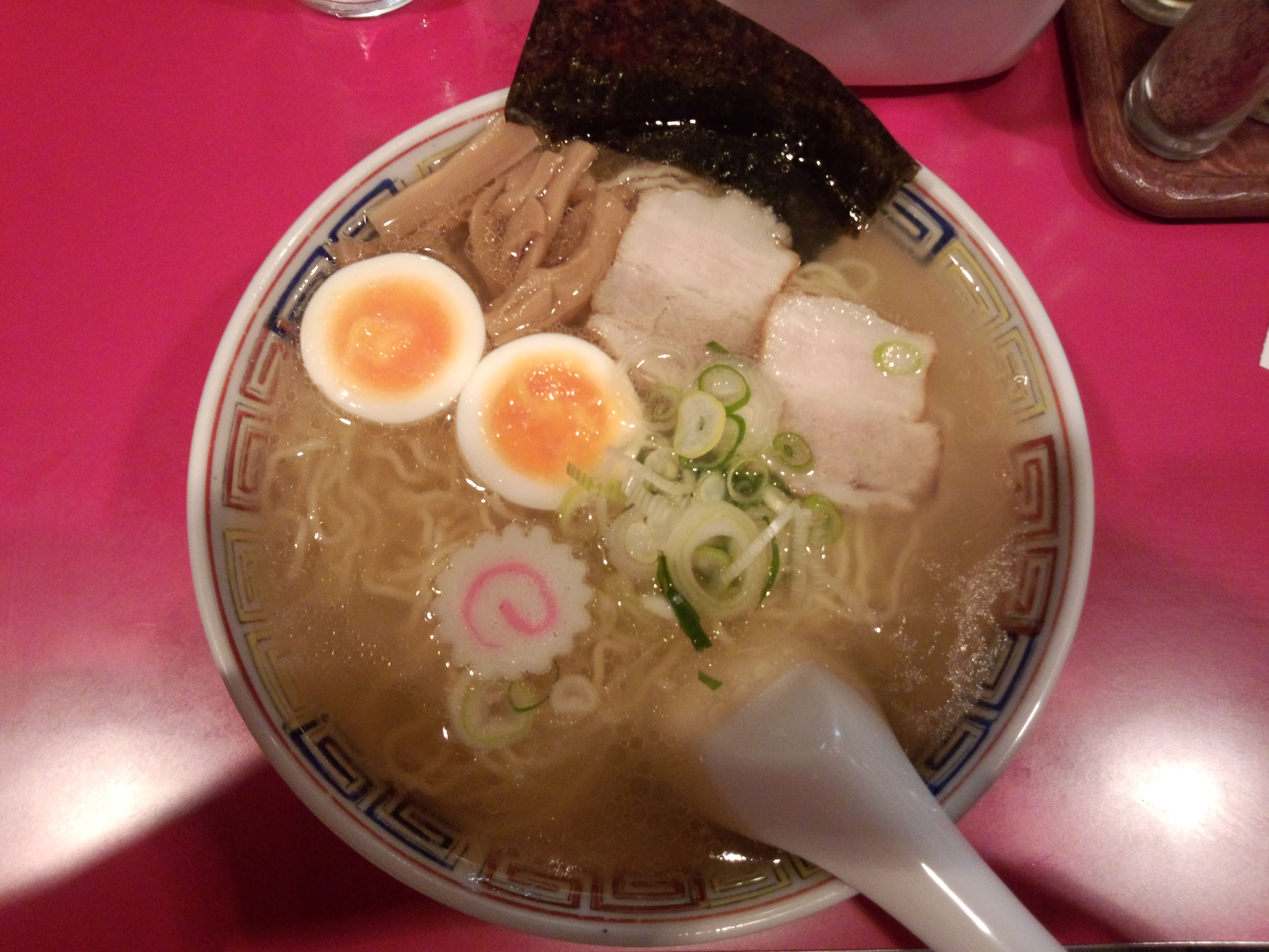 気仙沼ラーメン潮味 半熟煮玉子入り