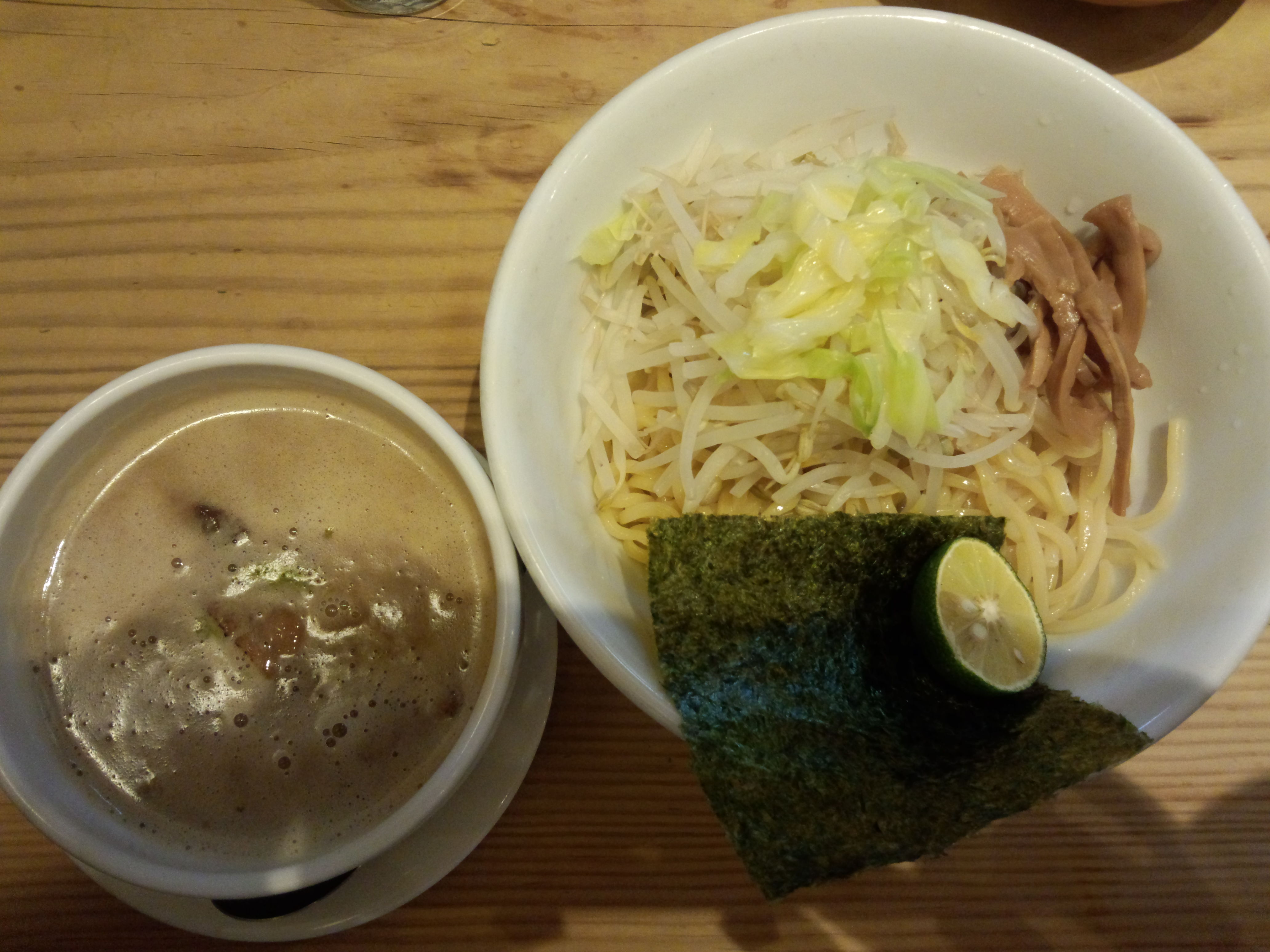 すだちおろしつけ麺