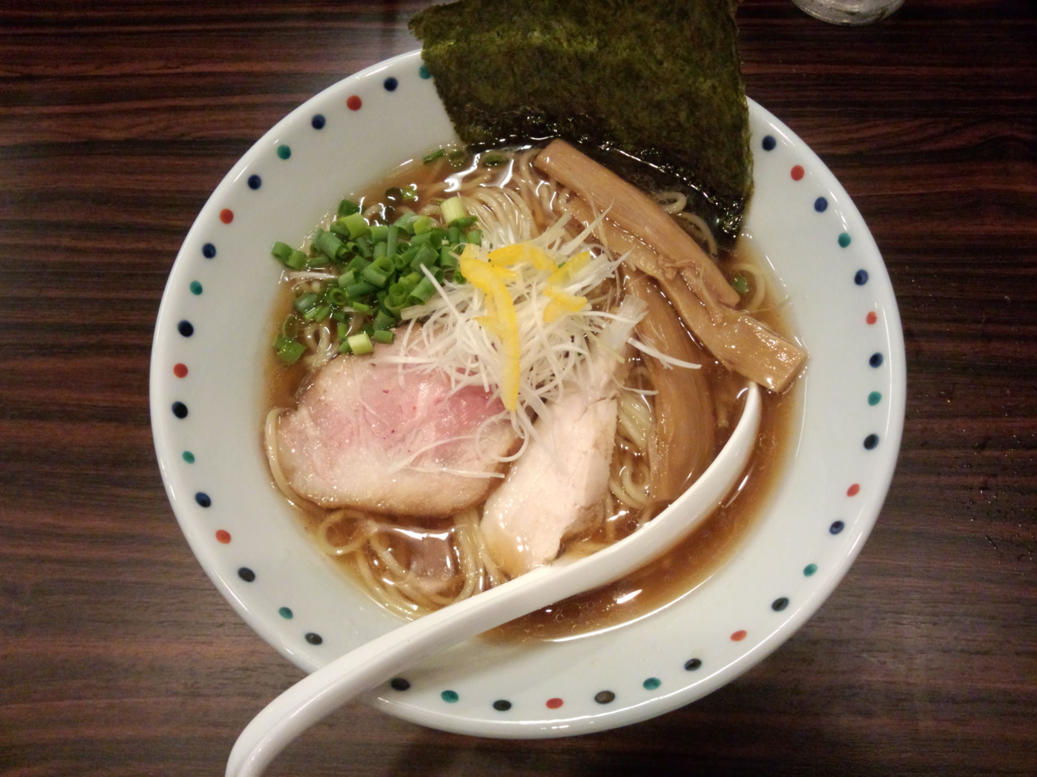 香味正油らー麺