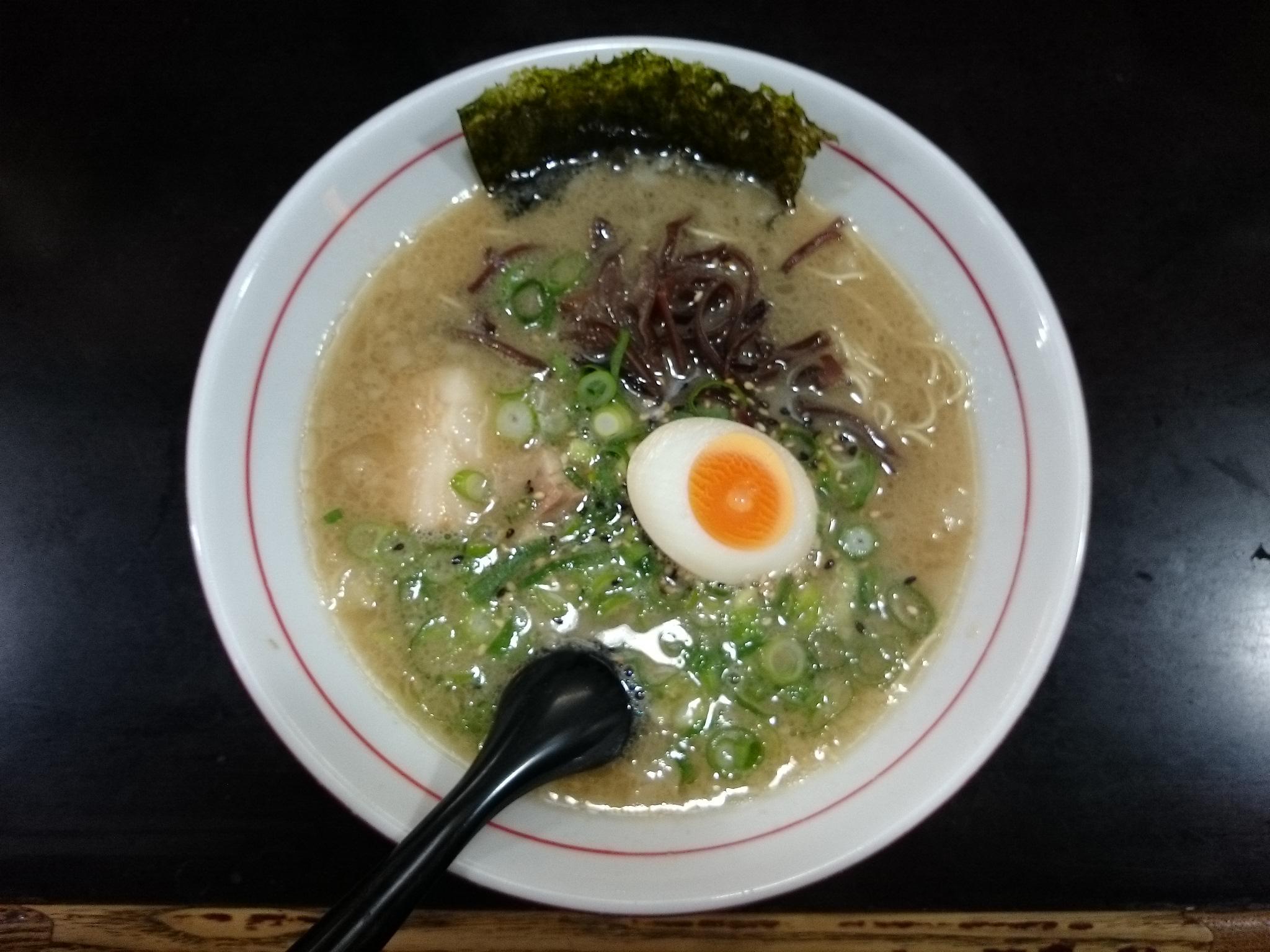 ここだけとんこつラーメン