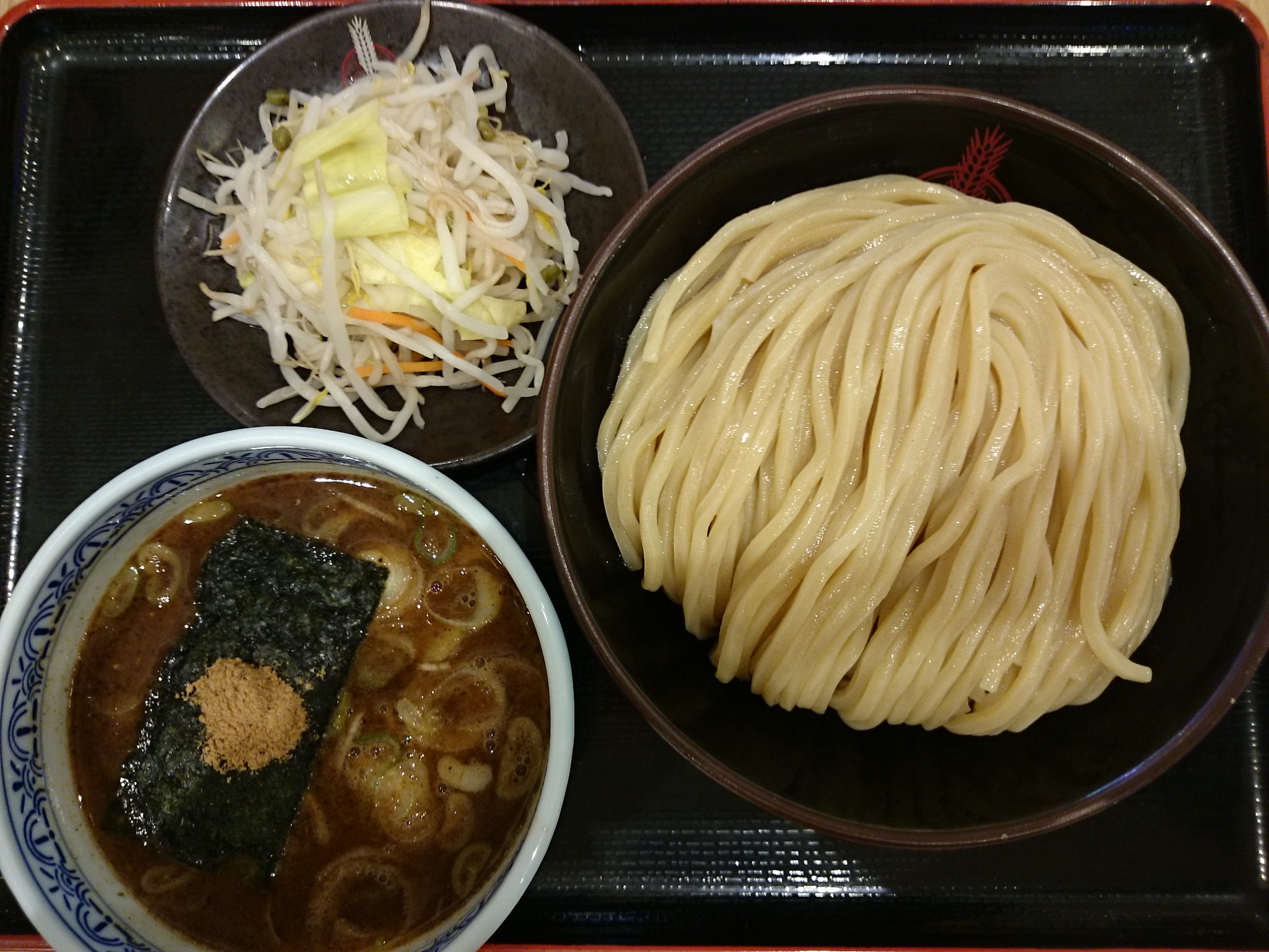 つけ麺(大)／野菜盛り