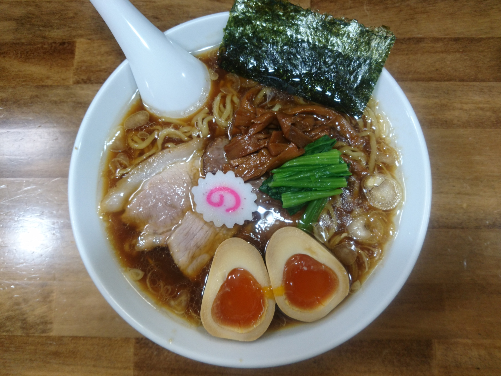 しょうゆラーメン／味玉