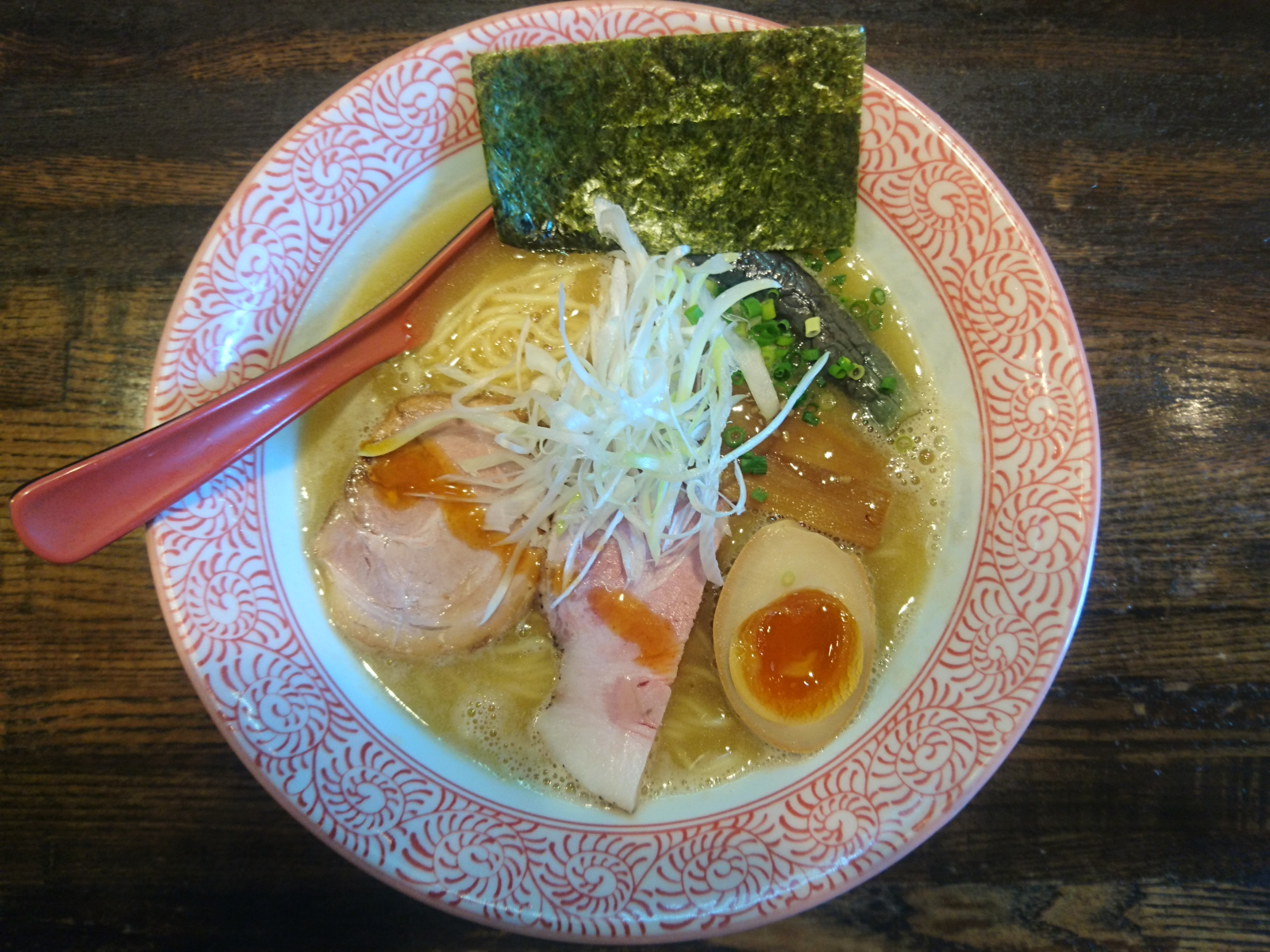 濃厚鶏白湯らーめん