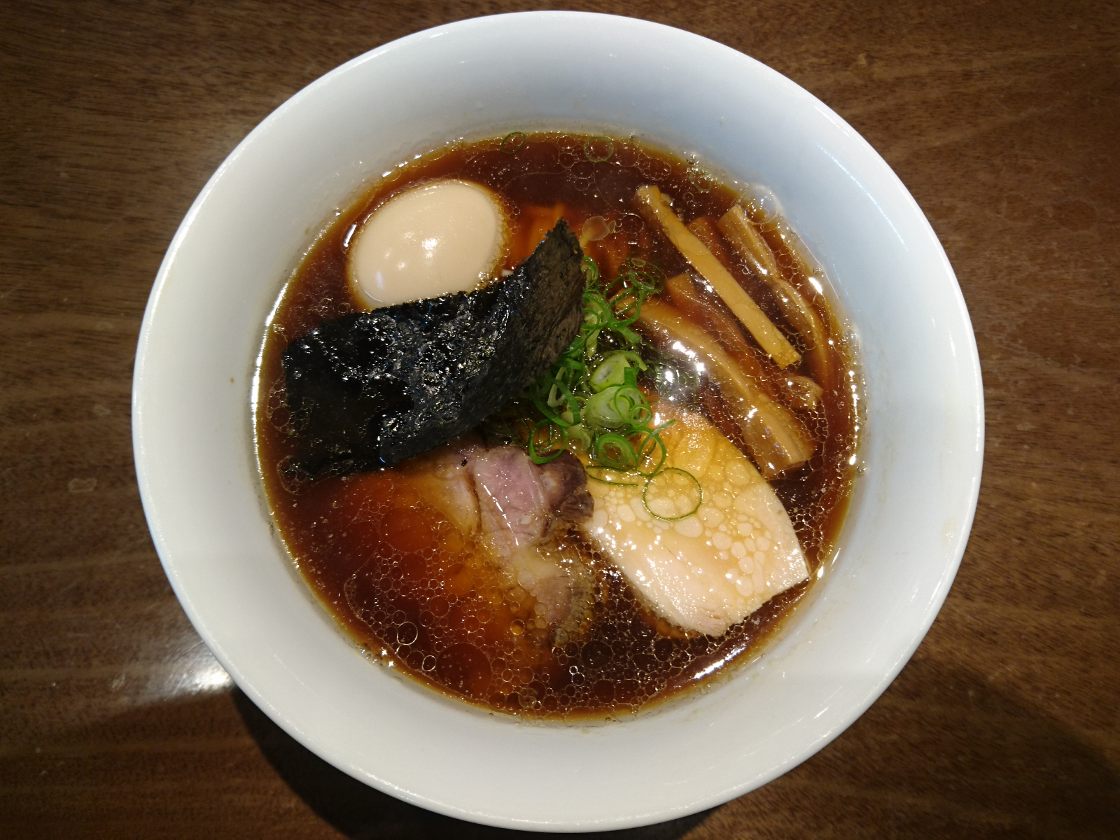 醤油味玉らぁ麺