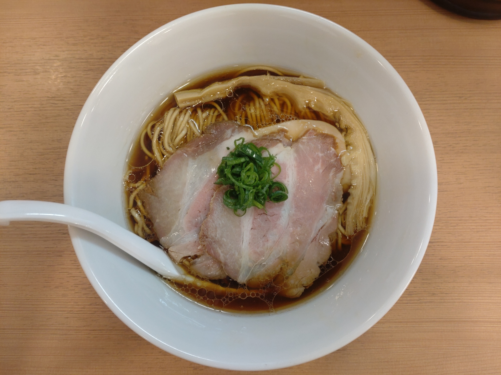 醤油らぁ麺