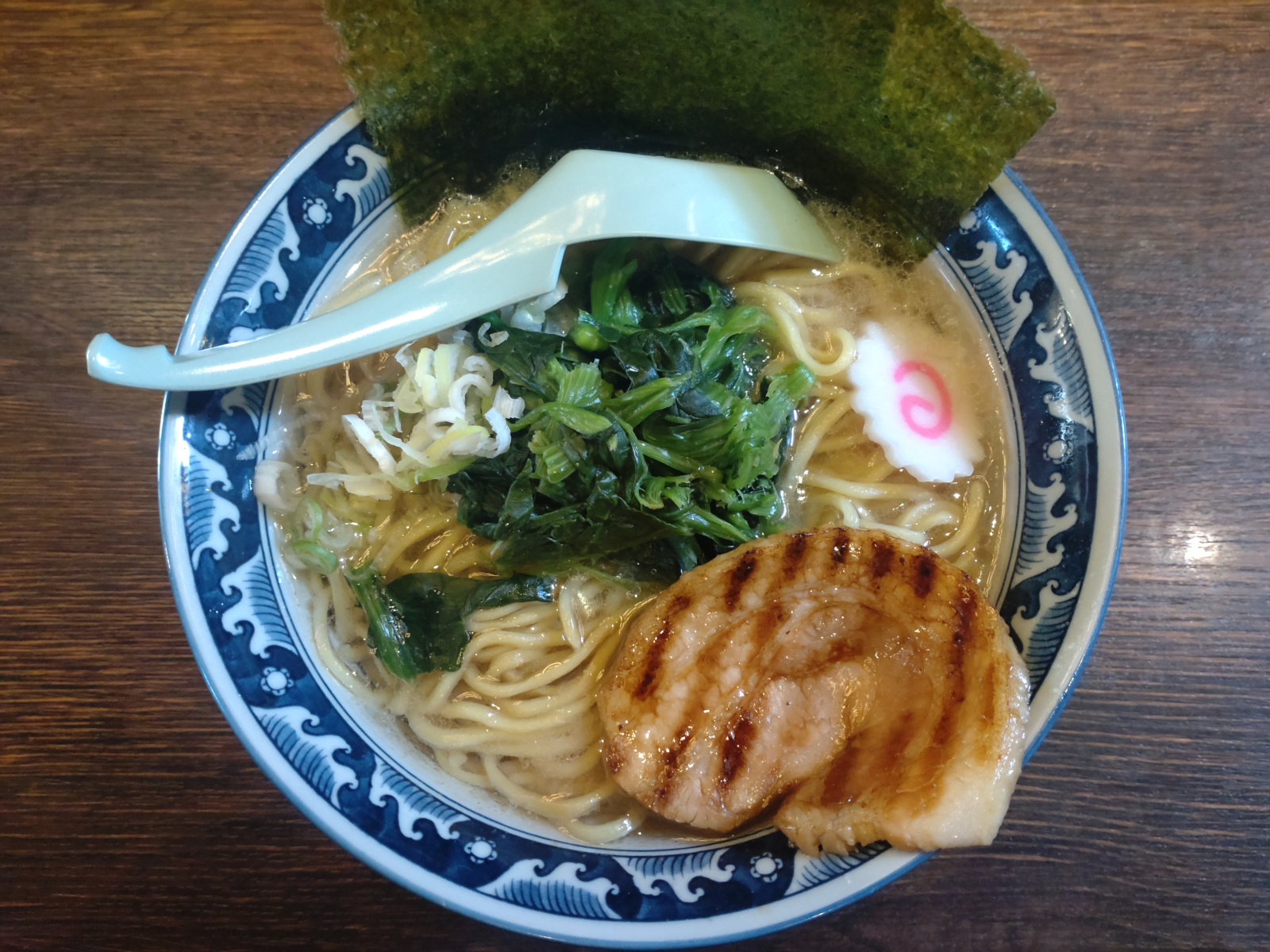 ラーメン(醤油)