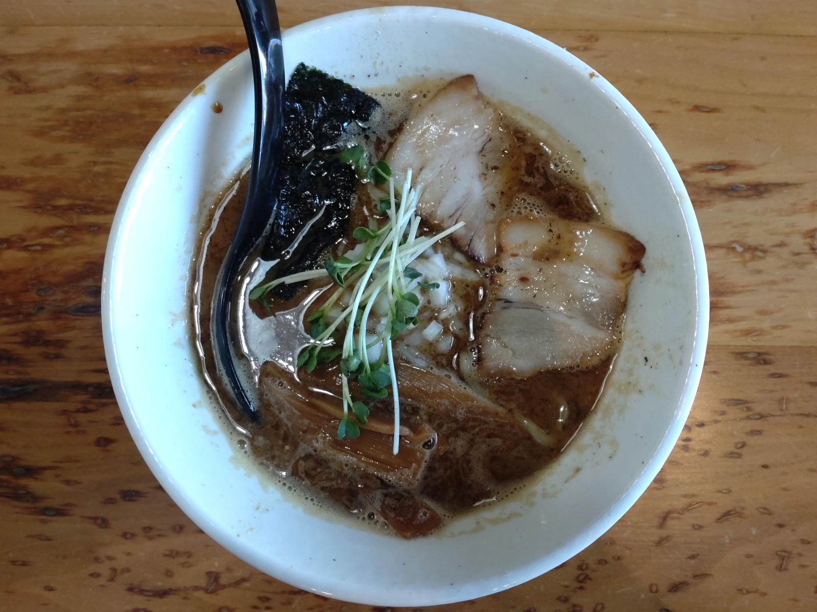 豚骨魚介らーめん