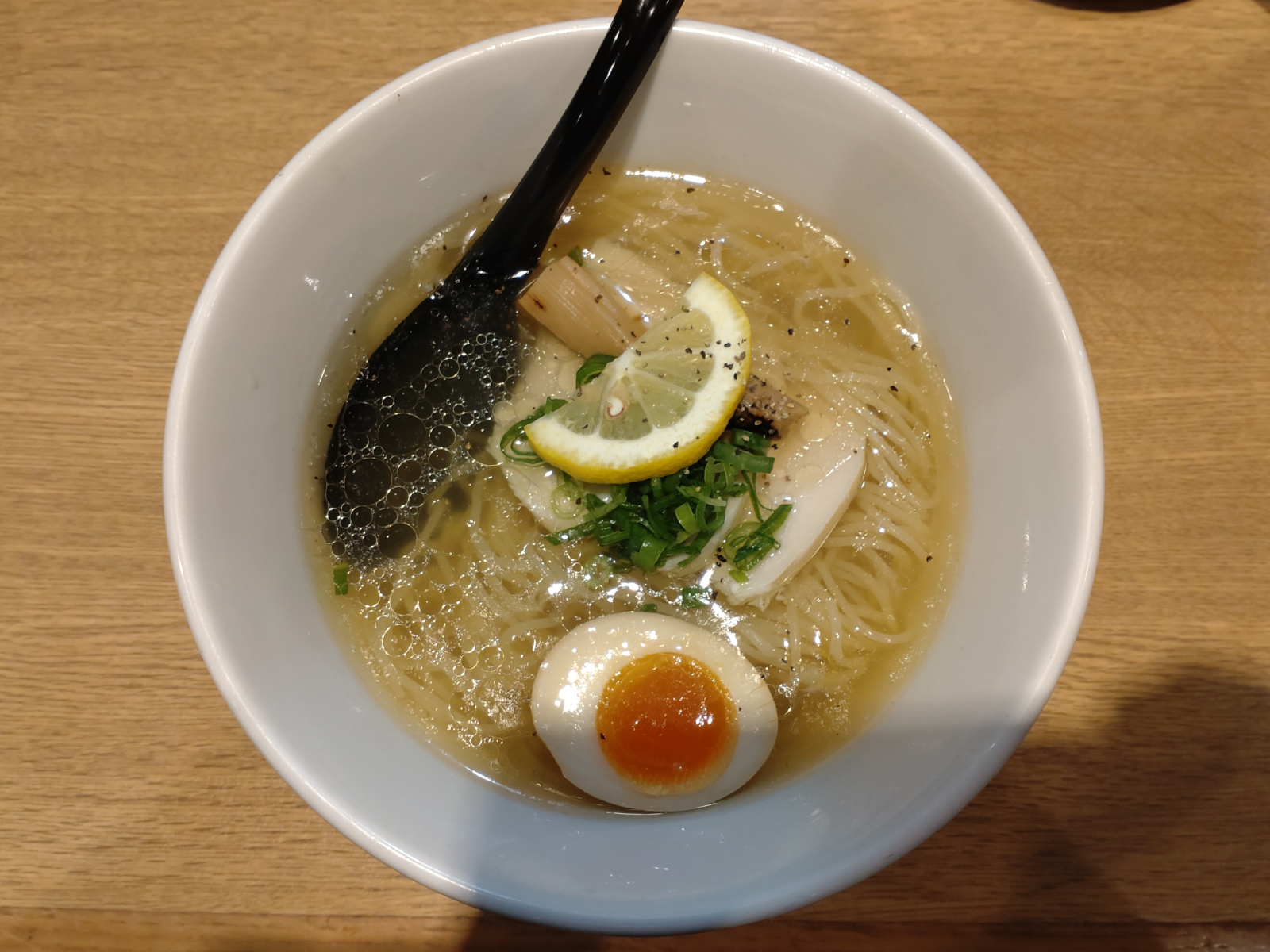 鶏塩ラーメン